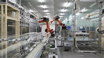 彩虹“G7.5 TFT-LCD基板玻璃關鍵工藝技術研發及產業化”項目通過成果鑒定，推動國產顯示技術突破